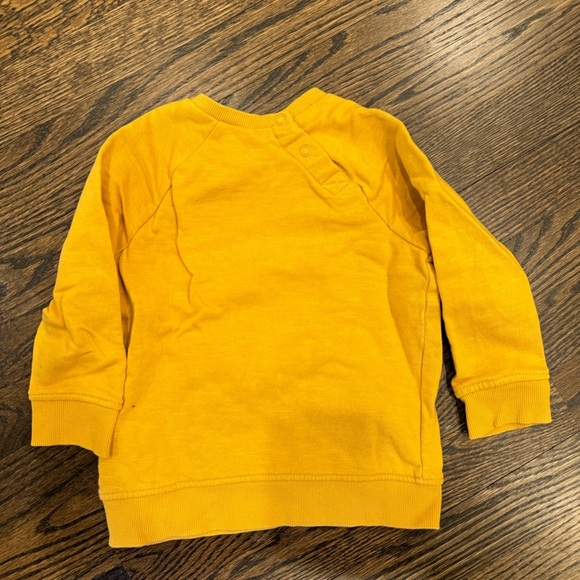 H&M New York Track crewneck sweatshirt size 18 months athletic sports sweater - Picture 2 of 4